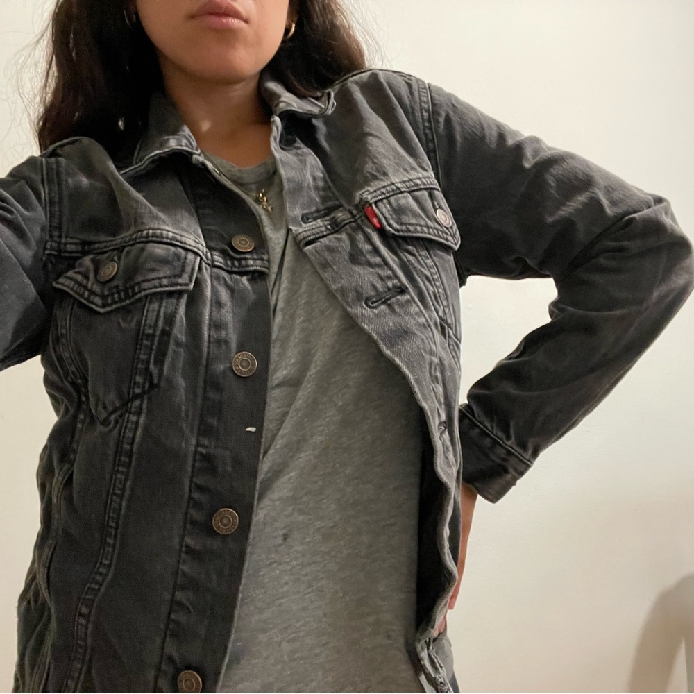 Small Levi’s Denim Jacket in Black